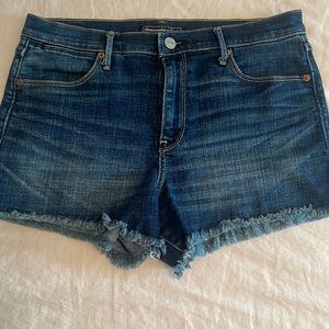 Abercrombie denim shorts size 29